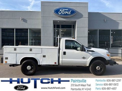 Used 2011 Ford F350 XL w/ Heavy Service Suspension Pkg AWD/4WD image 2