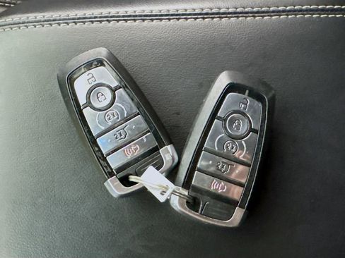 Used 2022 Ford Explorer ST w/ Equipment Group 401A AWD/4WD image 33