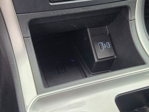 Certified 2023 Ford Edge SEL w/ Convenience Package image 27