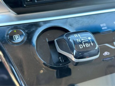 Used 2018 Toyota Mirai image 28