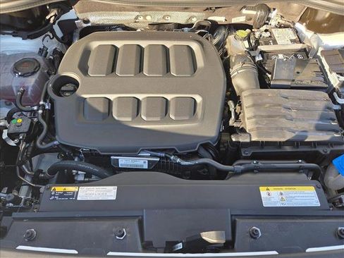 New 2026 Volkswagen Tiguan SE R-Line image 16