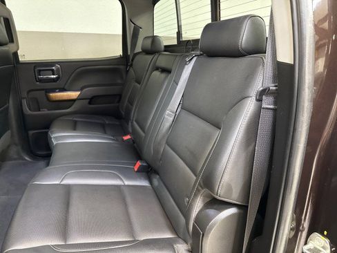 Used 2019 Chevrolet Silverado 3500 LTZ w/ Duramax Plus Package image 33