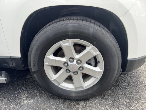 Used 2015 GMC Acadia SLE AWD/4WD image 4
