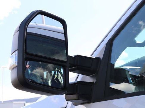 New 2026 Ford F250 XL w/ XL Chrome Package AWD/4WD image 14