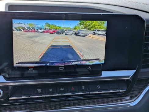 Used 2025 GMC Sierra 2500 SLE w/ SLE Value Package; image 21