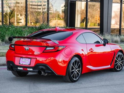 Used 2023 Toyota GR86 image 52