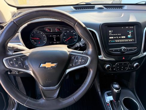 Used 2018 Chevrolet Equinox LT AWD/4WD image 10