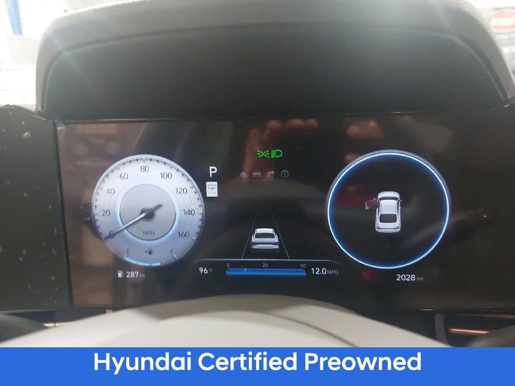 Certified 2025 Hyundai Elantra SEL FWD image 18