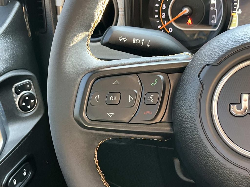 Used 2024 Jeep Wrangler Unlimited Sport AWD/4WD image 16