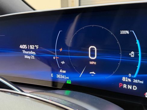 Certified 2024 Cadillac Lyriq Tech w/ Driver Assist Package RWD image 18