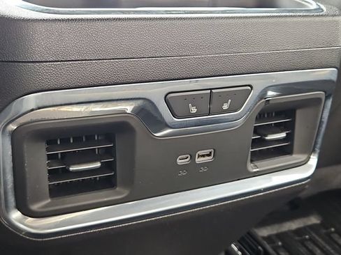 Used 2026 GMC Sierra 1500 SLT AWD/4WD image 21