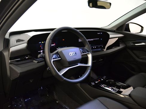 Certified 2025 Audi Q6 e-tron Premium w/ Convenience Package image 3