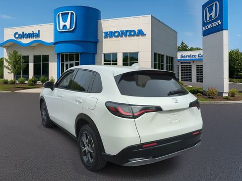 Used 2025 Honda HR-V EX-L image 4