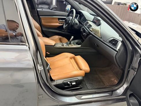 Used 2016 BMW 330e RWD image 23