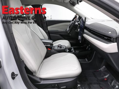 Used 2022 Ford Mustang Mach-E Premium image 26