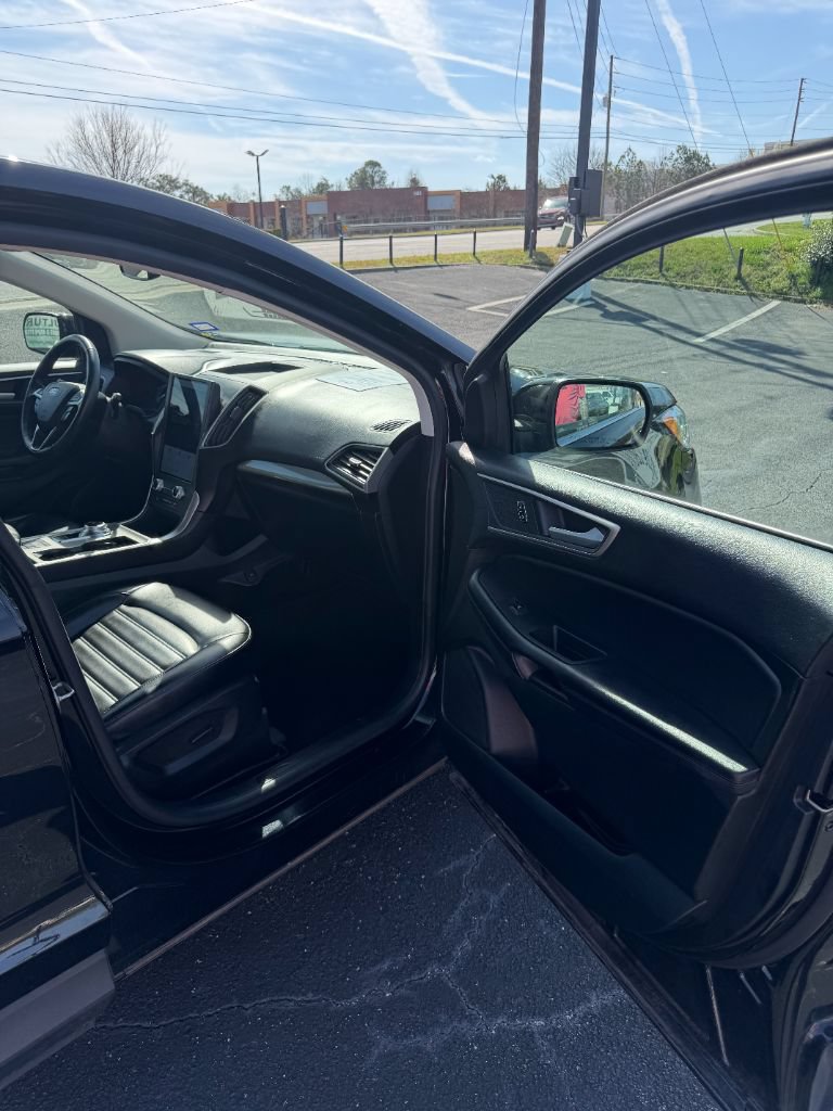 Used 2023 Ford Edge SEL AWD/4WD image 23