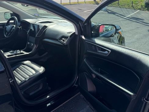 Used 2023 Ford Edge SEL AWD/4WD image 23