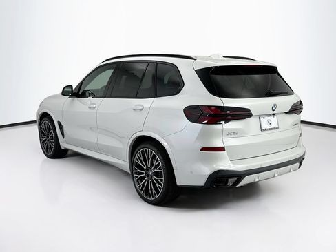 New 2026 BMW X5 xDrive40i w/ M Sport Package AWD/4WD image 7