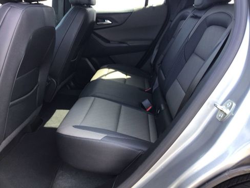 Used 2025 Chevrolet Equinox LT w/ Convenience Package II AWD/4WD image 10