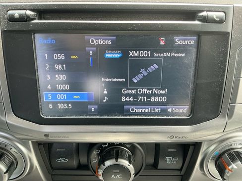 Used 2015 Toyota 4Runner SR5 Premium AWD/4WD image 18