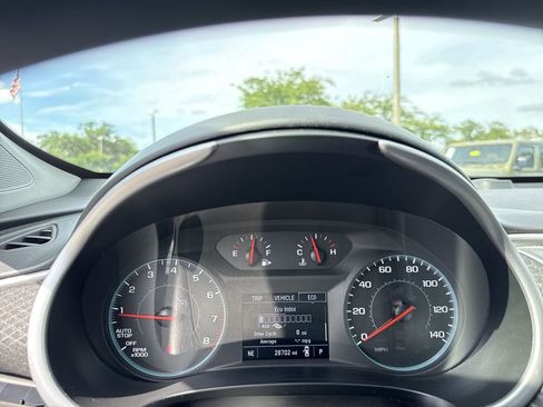 Used 2025 Chevrolet Malibu LT FWD image 19
