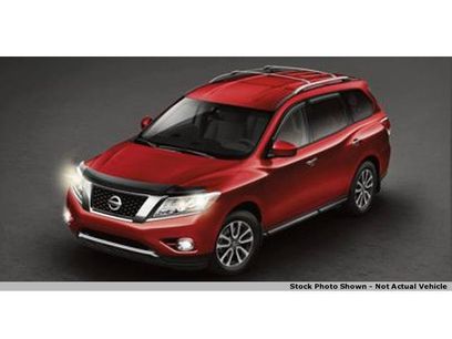 Used 2015 Nissan Pathfinder SL w/ SL Premium Package