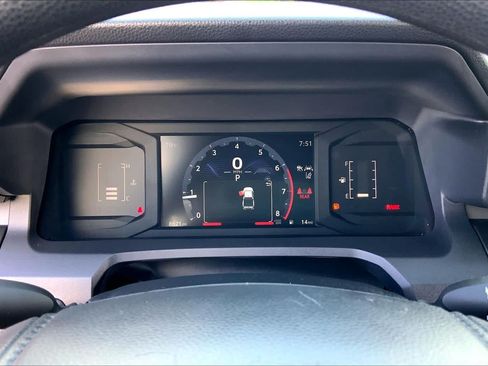 Used 2025 Toyota Tacoma SR AWD/4WD image 24