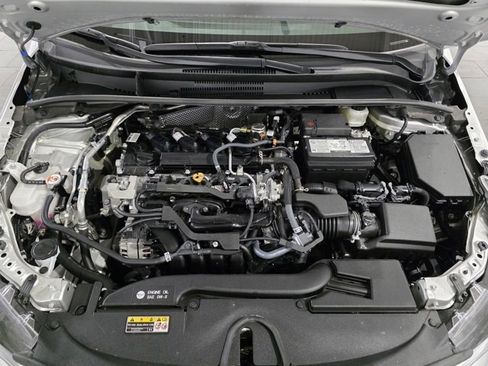 Used 2025 Toyota Corolla LE image 26