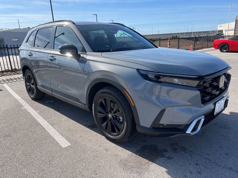 Used 2026 Honda CR-V Sport Touring image 3