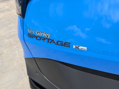 Certified 2026 Kia Sportage X-Pro Prestige AWD/4WD image 11