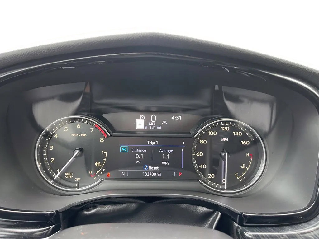 Used 2023 Cadillac XT6 Premium Luxury FWD image 26