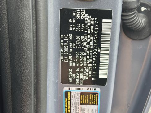 Used 2023 Kia Telluride EX w/ EX Captain's Chair Package AWD/4WD image 30
