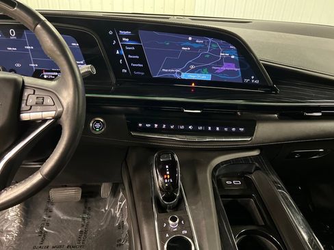 Certified 2024 Cadillac Escalade ESV Sport w/ LPO, ONYX Package AWD/4WD image 22