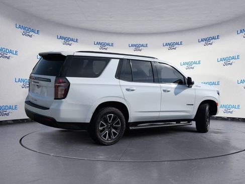Used 2022 Chevrolet Tahoe Z71 w/ Luxury Package AWD/4WD image 32