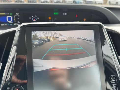 Used 2019 Toyota Prius Limited image 23