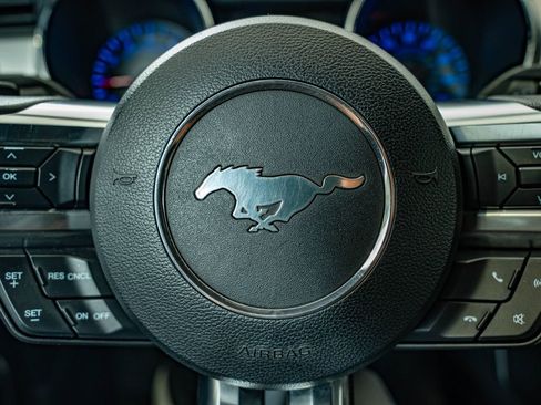 Used 2017 Ford Mustang Premium RWD image 26