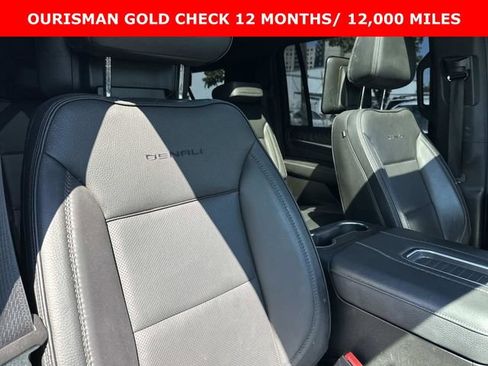 Used 2023 GMC Yukon XL Denali w/ Denali Reserve Package AWD/4WD image 11