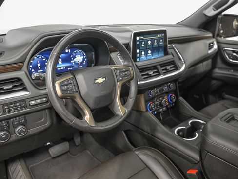 Used 2022 Chevrolet Tahoe High Country AWD/4WD image 15