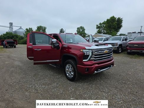 Used 2024 Chevrolet Silverado 2500 High Country w/ High Country Premium Package AWD/4WD image 47