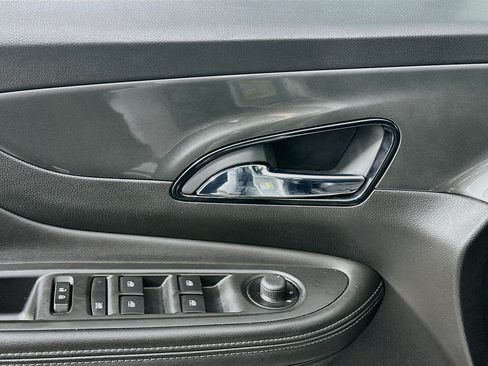 Used 2018 Buick Encore Preferred FWD image 15
