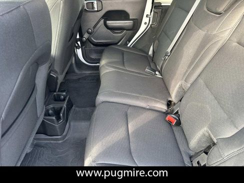 Used 2022 Jeep Wrangler Unlimited Sport image 20