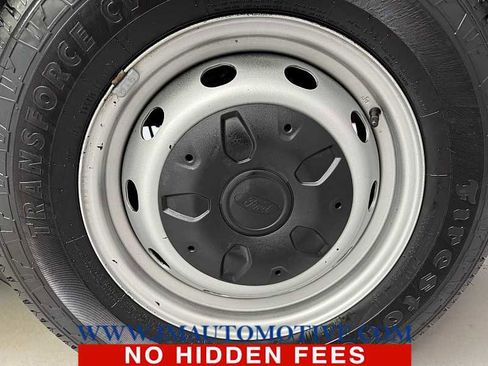 Used 2019 Ford Transit 250 130 Low Roof image 9