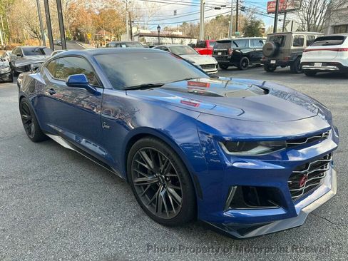 Used 2022 Chevrolet Camaro ZL1 image 6