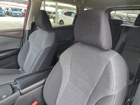 Used 2023 Nissan Rogue SV FWD image 9