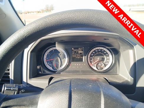 Used 2018 RAM 1500 Express image 12