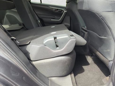 Certified 2025 Toyota RAV4 LE image 22