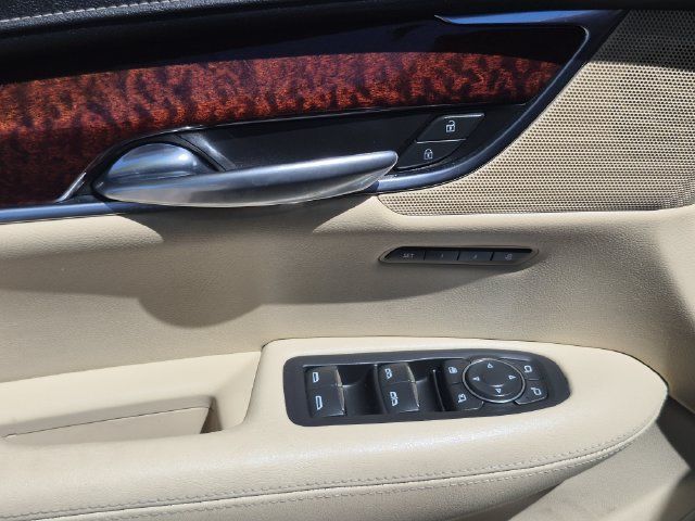 Used 2019 Cadillac XT5 Luxury FWD image 8