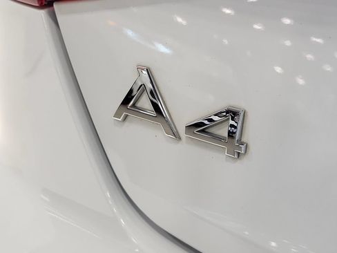 Used 2019 Audi A4 2.0T Premium Plus AWD/4WD image 5