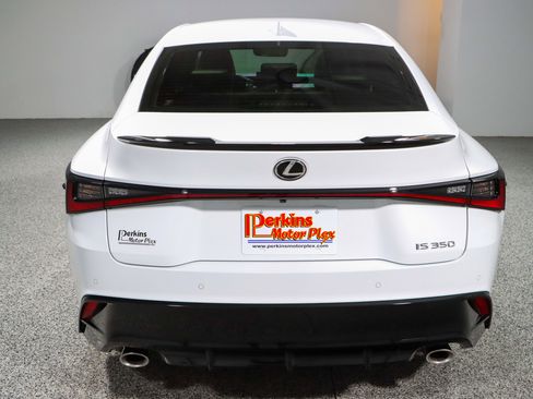 Used 2022 Lexus IS 350 F Sport RWD image 8