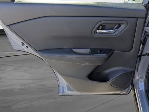 New 2026 Nissan Rogue SV w/ Cold Weather Package FWD image 23